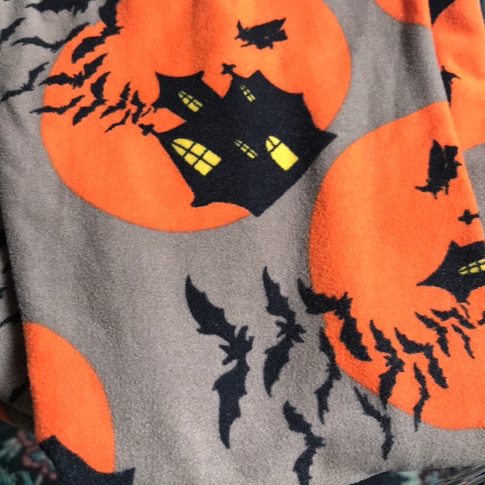 LulaRoe OS Halloween leggings